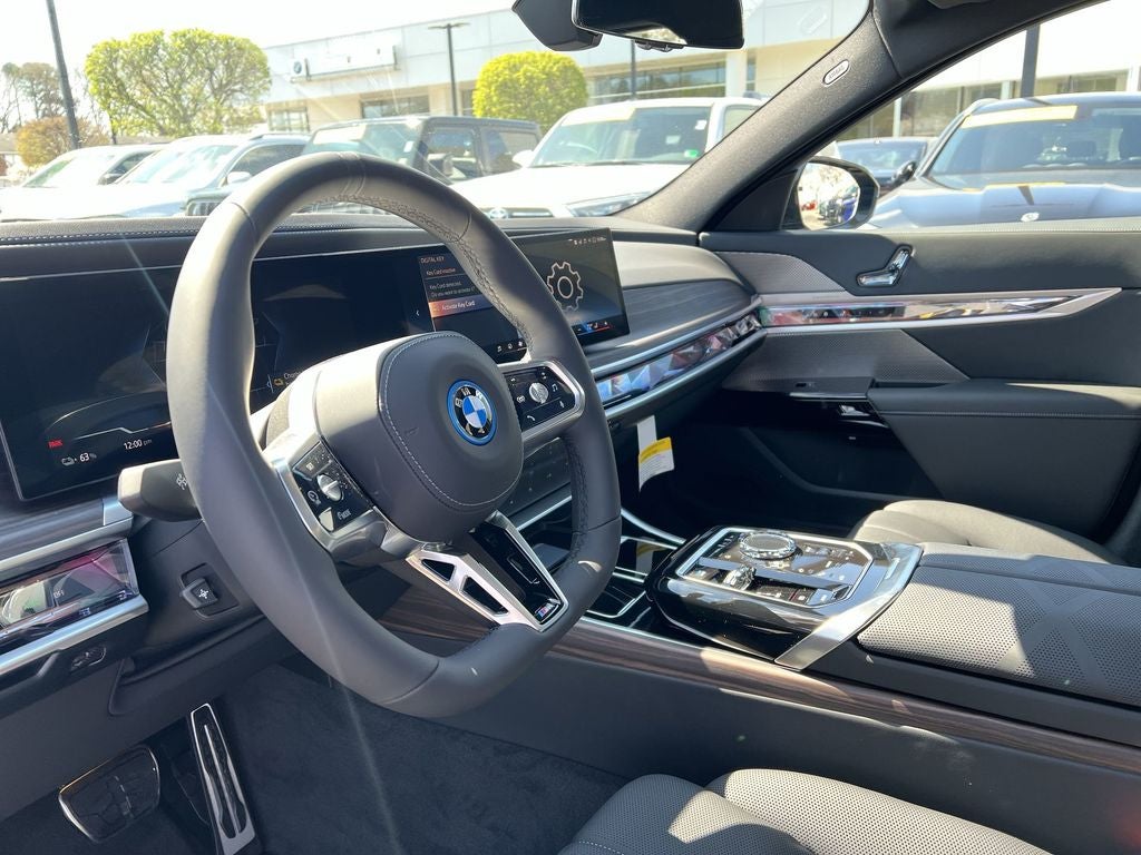 2025 BMW i7 xDrive60