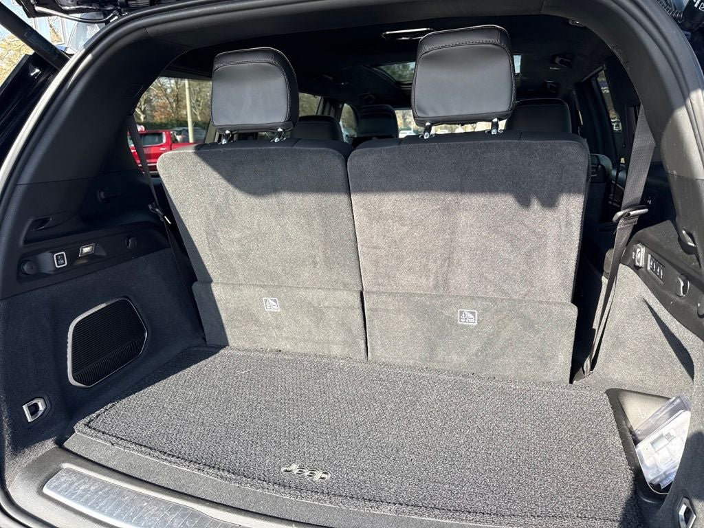 2023 Jeep Grand Cherokee L Summit