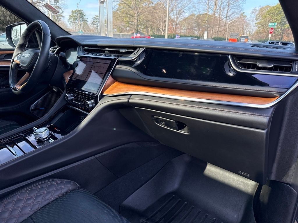 2023 Jeep Grand Cherokee L Summit