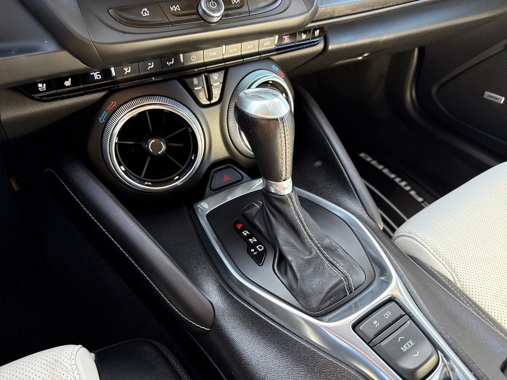 2016 Chevrolet Camaro 2LT 2LT