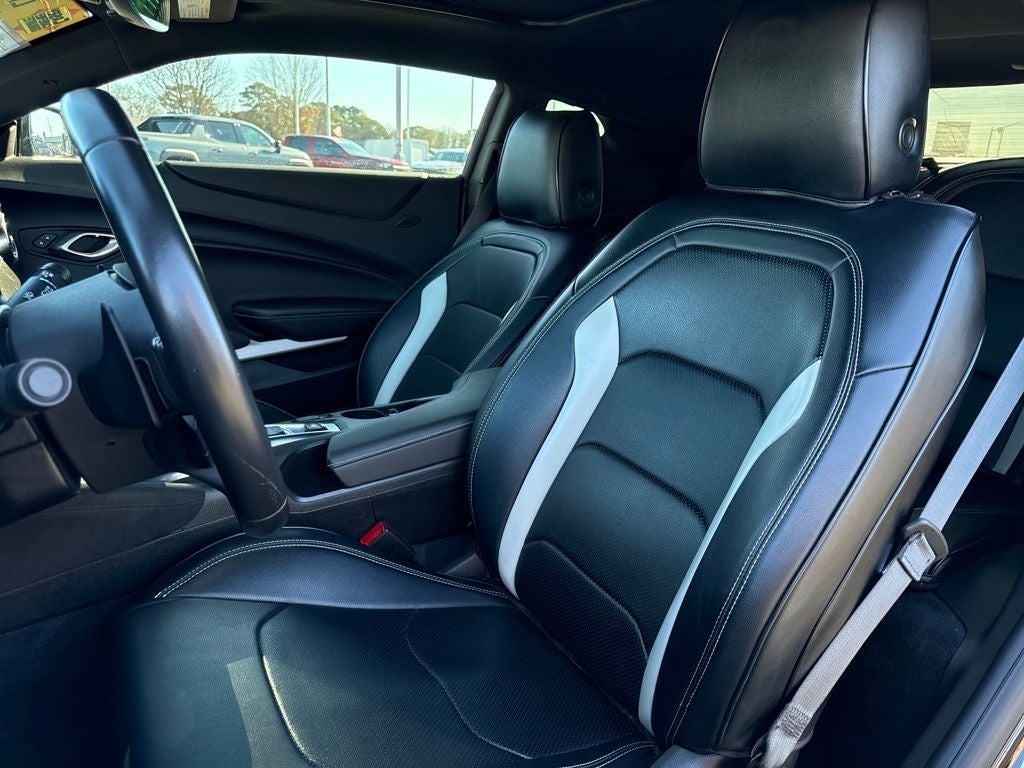 2021 Chevrolet Camaro LT1