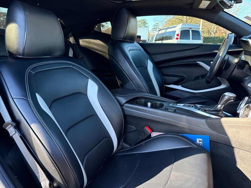 2021 Chevrolet Camaro LT1