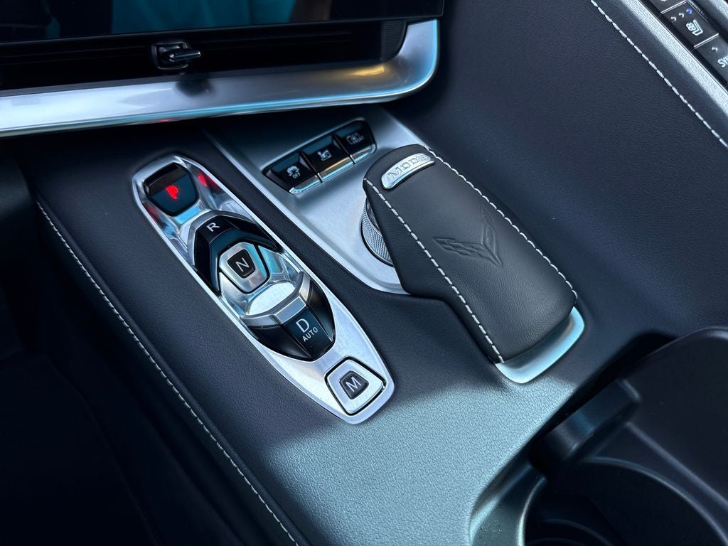 2025 Chevrolet Corvette Stingray 2LT