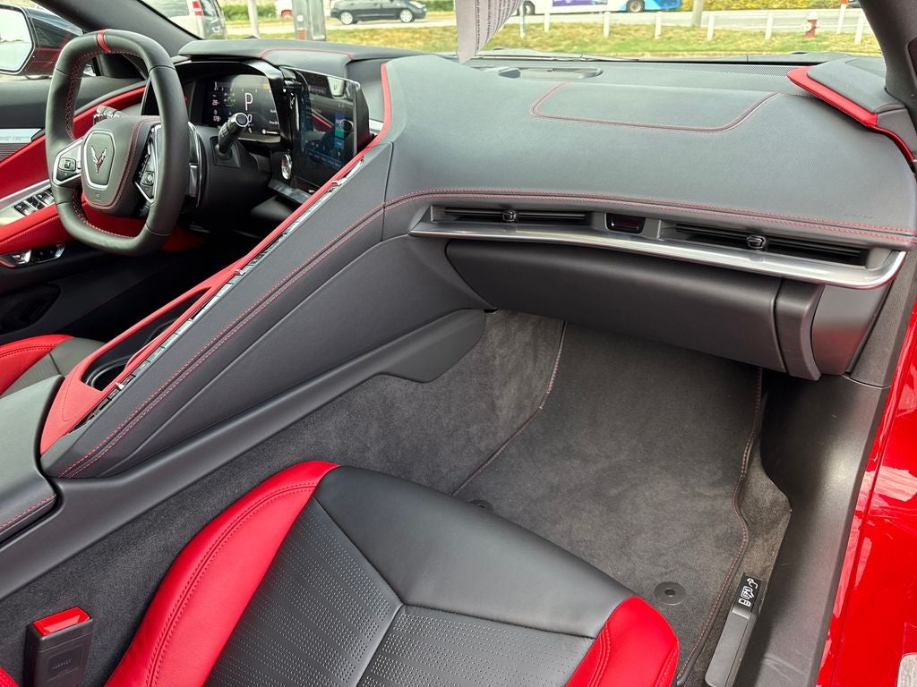 2025 Chevrolet Corvette Stingray 2LT