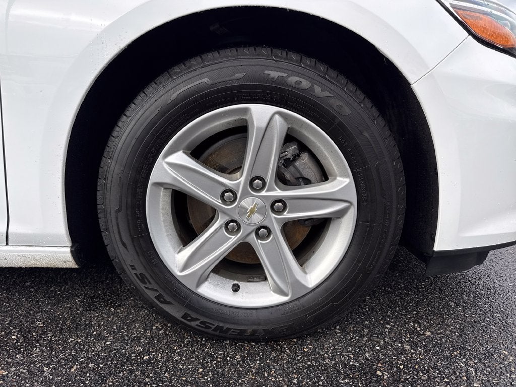 2023 Chevrolet Malibu LS 1FL