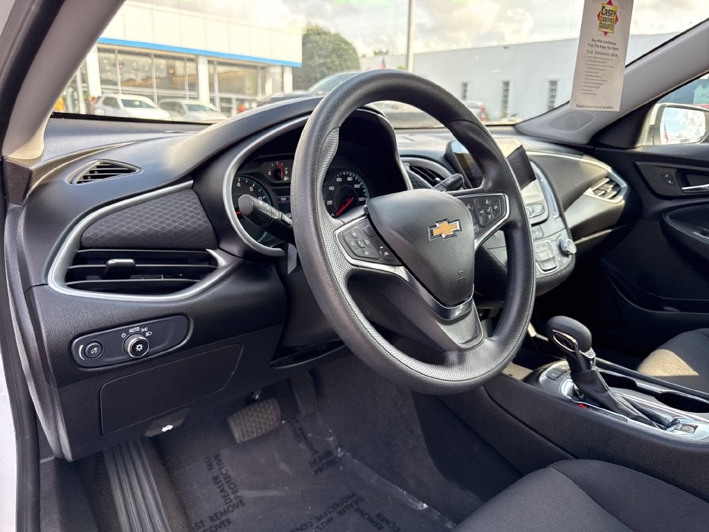 2024 Chevrolet Malibu LS 1FL