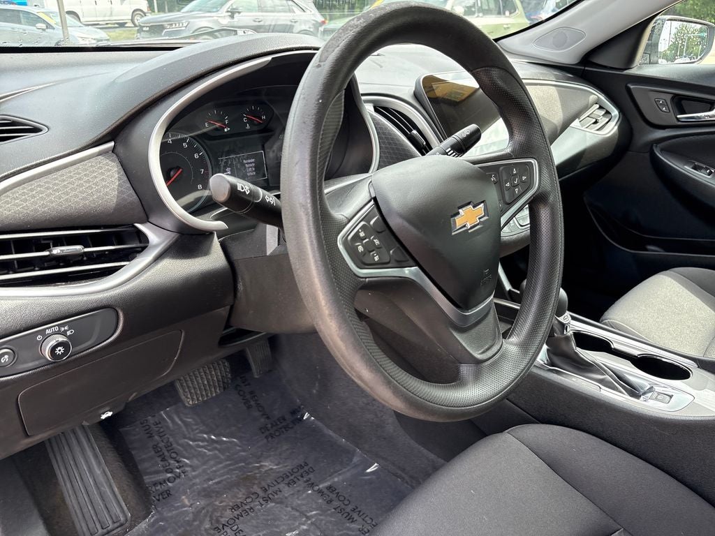 2022 Chevrolet Malibu LT