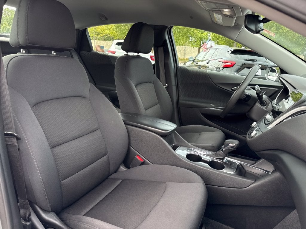 2025 Chevrolet Malibu LT 1LT