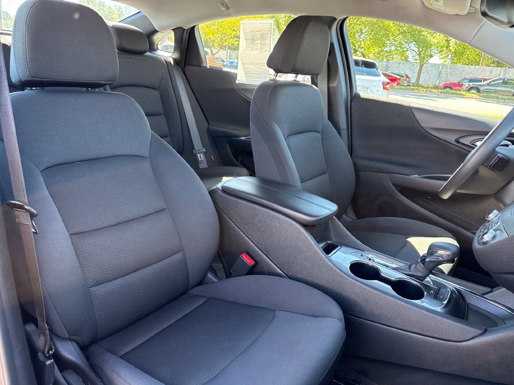 2025 Chevrolet Malibu LT 1LT