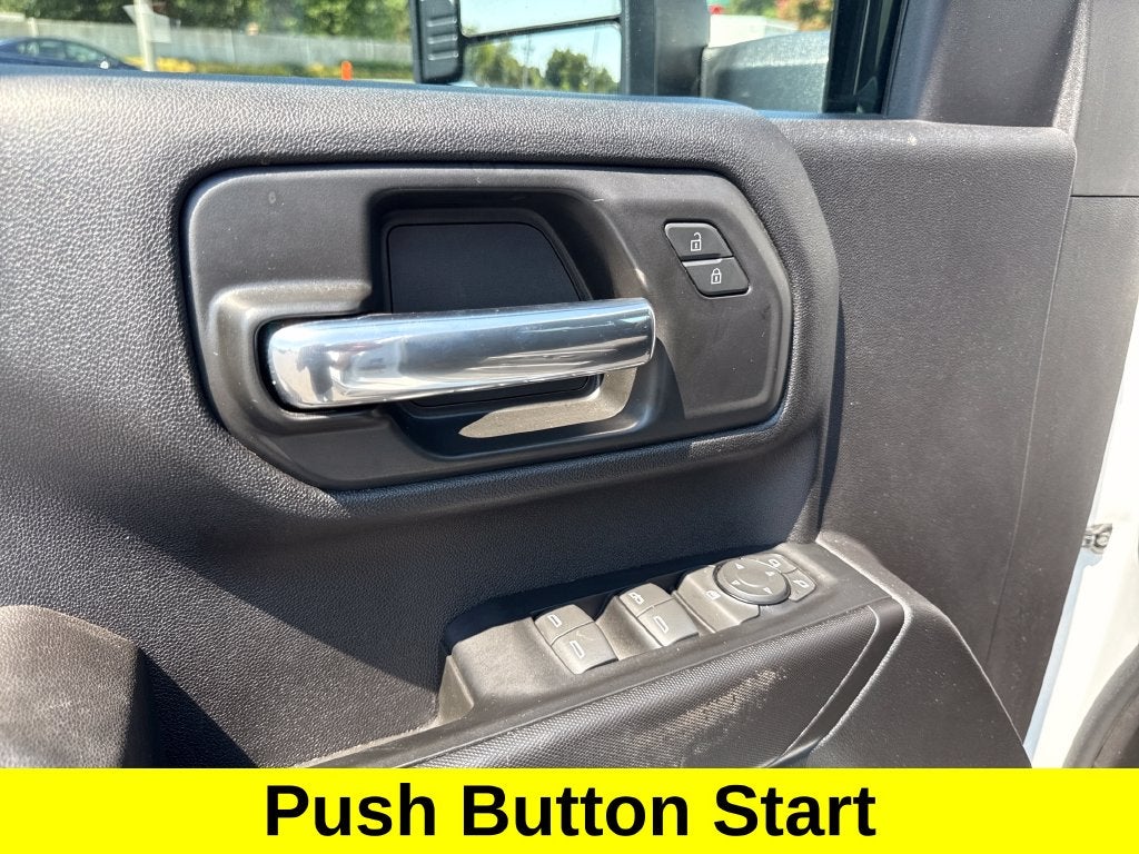 2025 Chevrolet Silverado 2500HD Custom