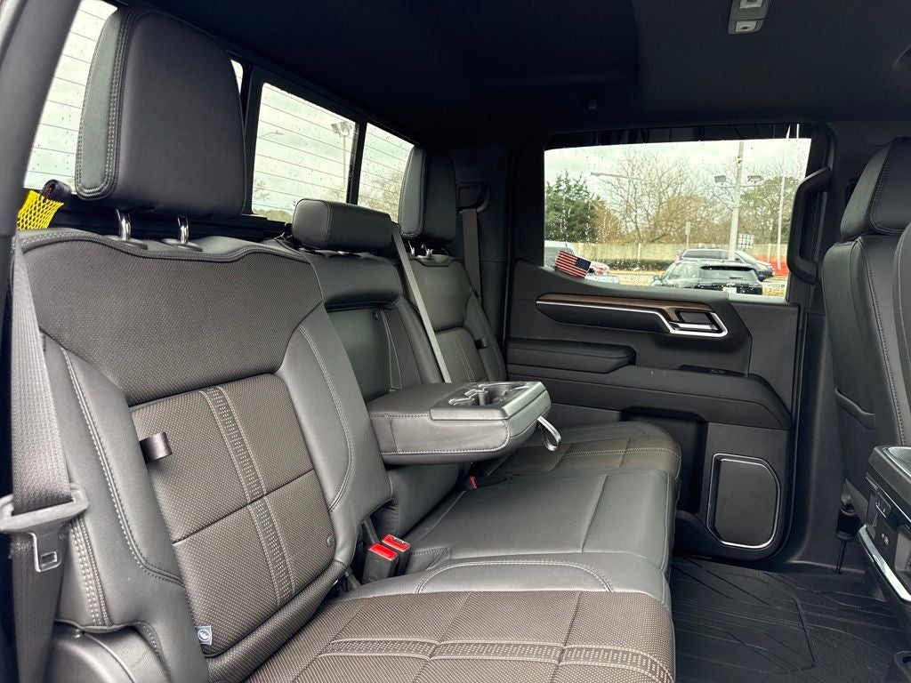 2025 Chevrolet Silverado 1500 High Country