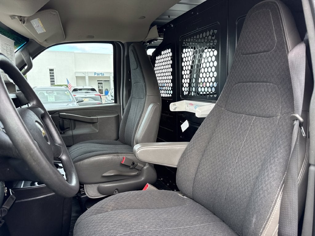 2019 Chevrolet Express 2500 Work Van Cargo