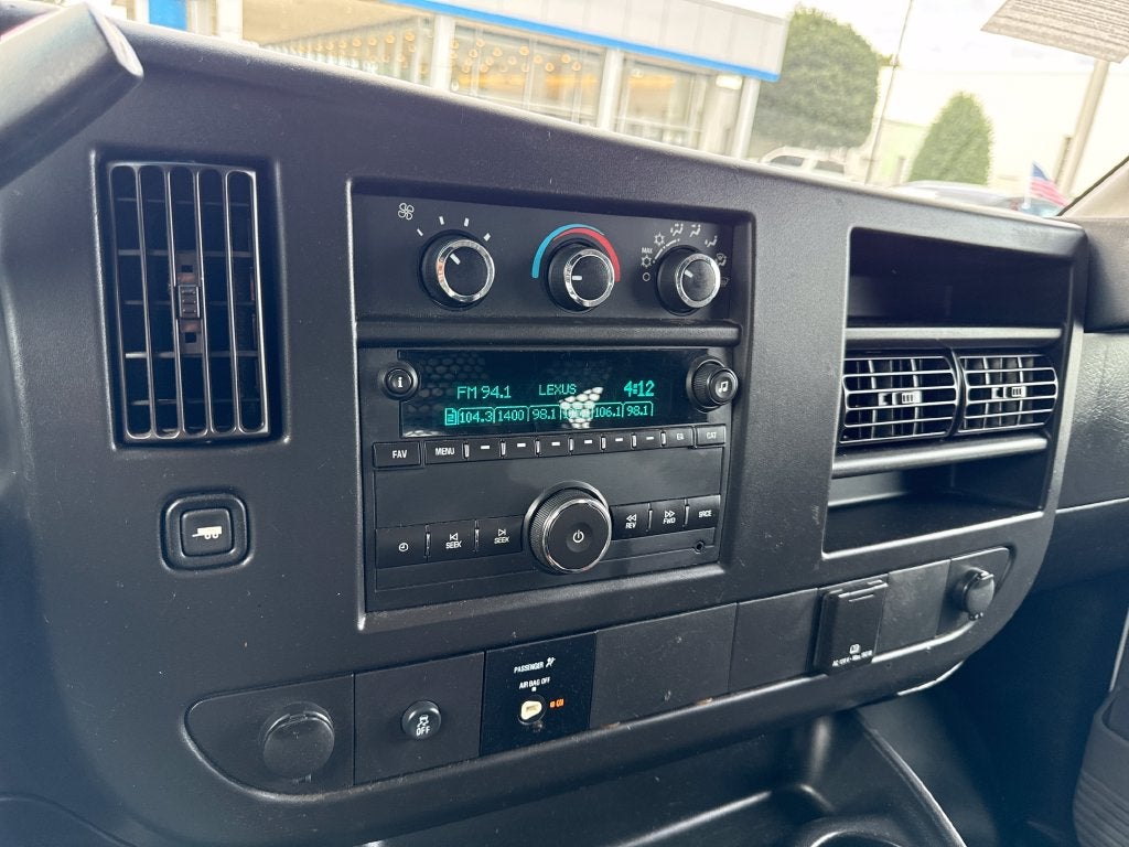 2019 Chevrolet Express 2500 Work Van Cargo
