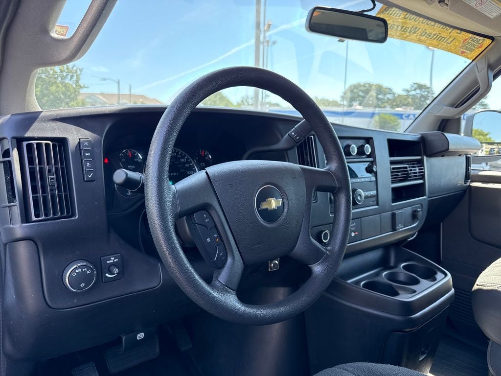 2024 Chevrolet Express 2500 Work Van Cargo