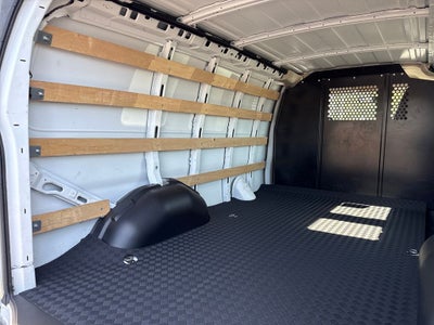 2024 Chevrolet Express 2500 Work Van Cargo