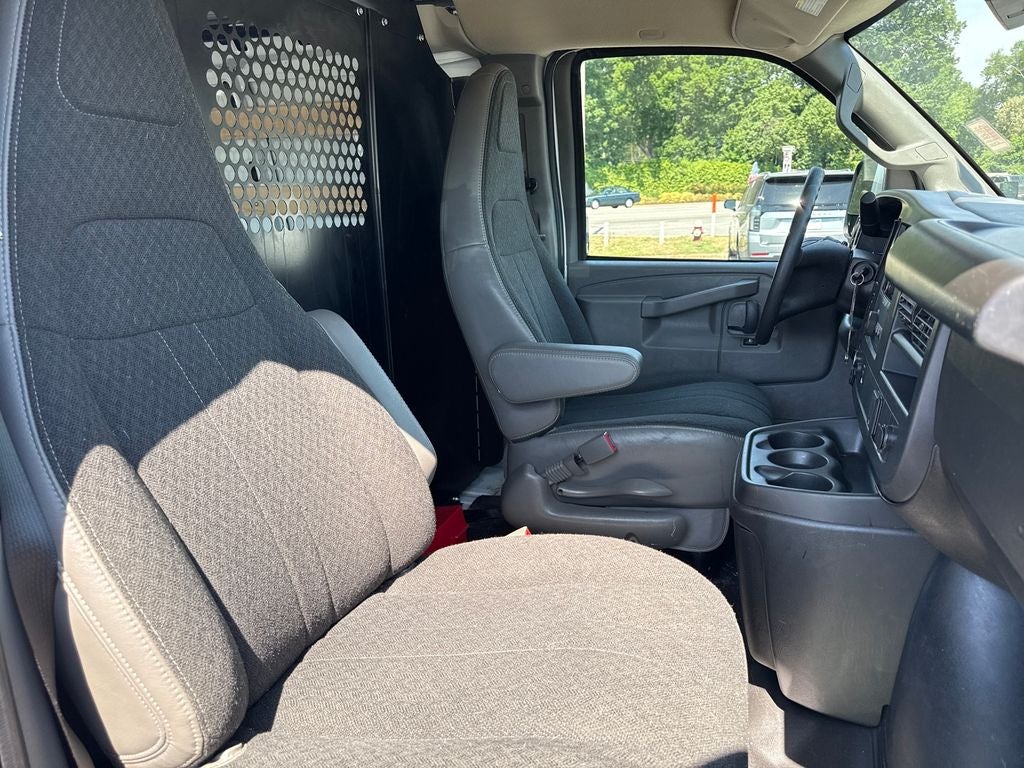 2024 Chevrolet Express 2500 Work Van Cargo