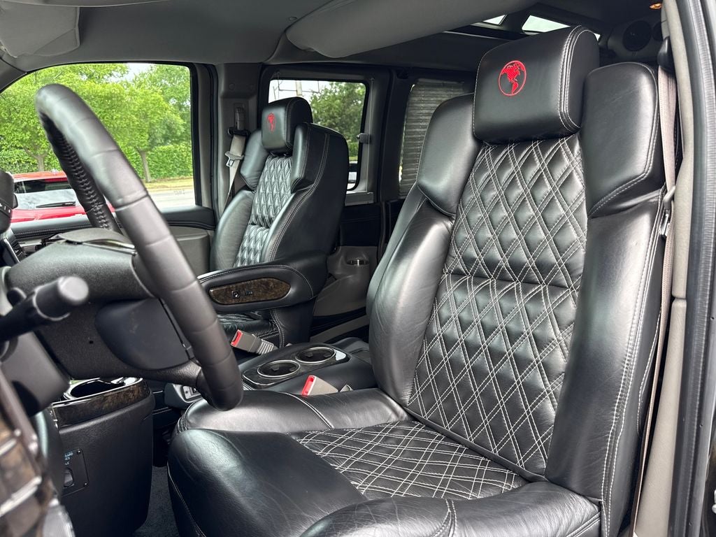 2023 Chevrolet Express 2500 Work Van Cargo