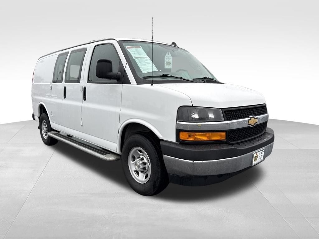 2024 Chevrolet Express 2500 Work Van Cargo