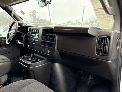 2024 Chevrolet Express 2500 Work Van Cargo