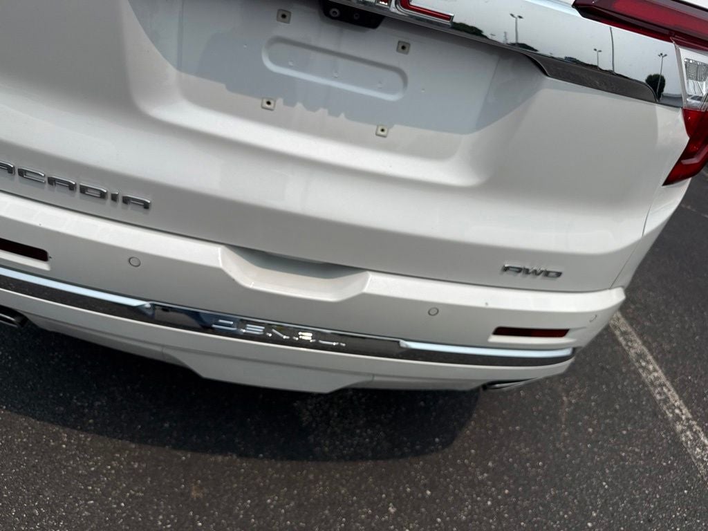 2020 GMC Acadia Denali