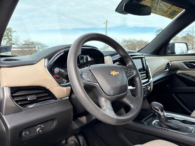 2023 Chevrolet Traverse LS