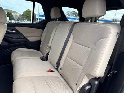 2023 Chevrolet Traverse LS