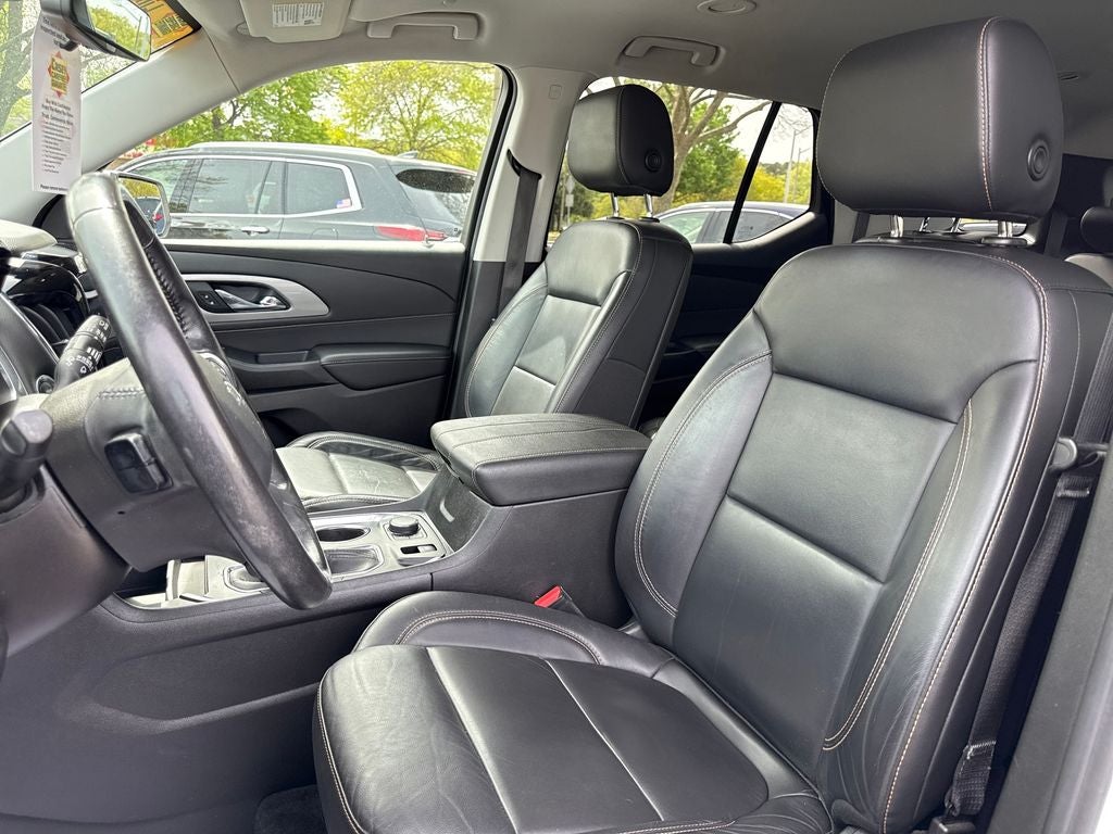 2021 Chevrolet Traverse RS