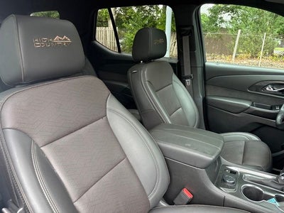 2023 Chevrolet Traverse High Country