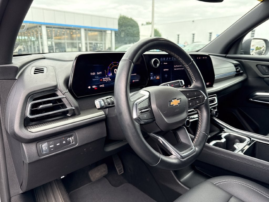 2025 Chevrolet Traverse LT 2LT