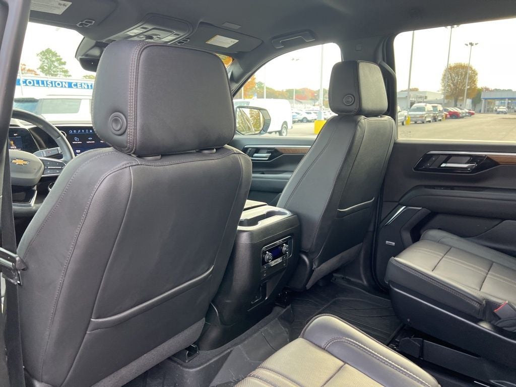 2025 Chevrolet Suburban High Country