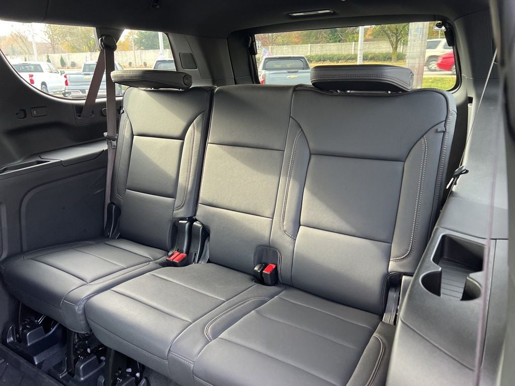 2025 Chevrolet Suburban High Country