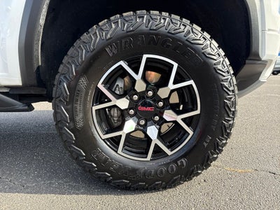 2024 GMC Canyon AT4X