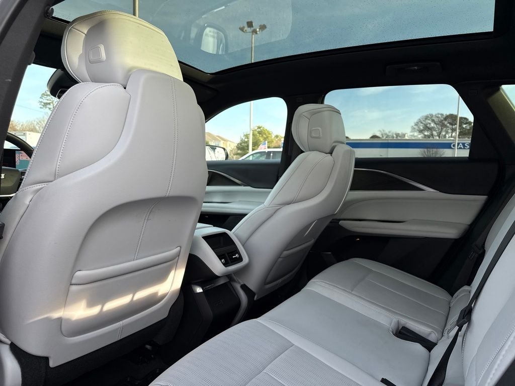 2024 Cadillac LYRIQ Sport