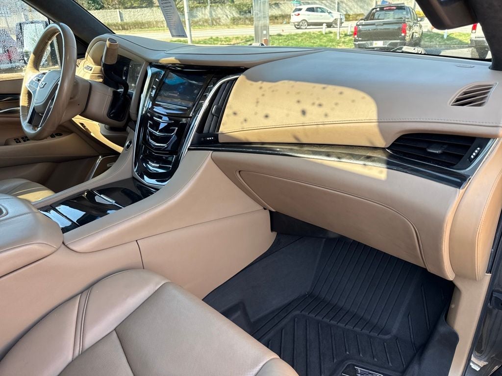 2020 Cadillac Escalade Platinum Edition