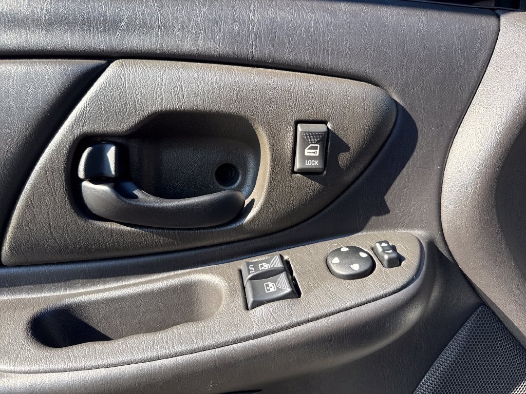 2000 Chevrolet Monte Carlo SS LIMITED EDITION #16 0F 25