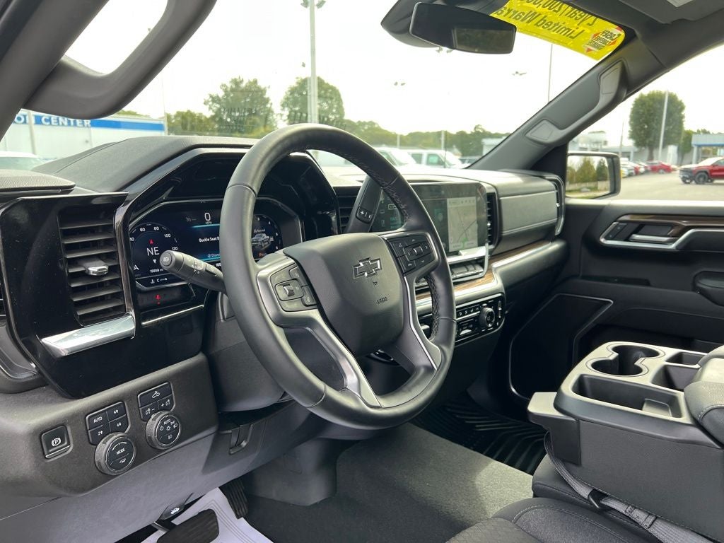 2025 Chevrolet Silverado 1500 RST