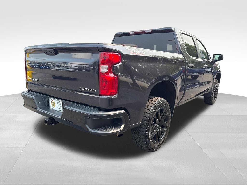 2023 Chevrolet Silverado 1500 Custom Trail Boss