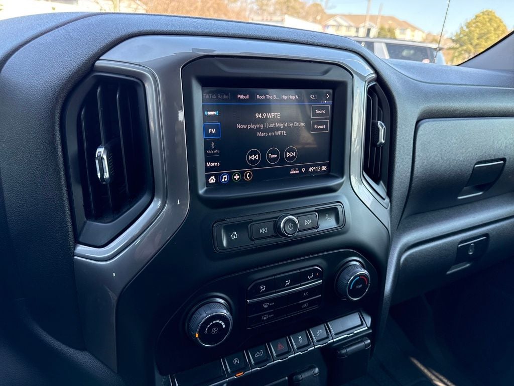 2022 Chevrolet Silverado 1500 LTD Custom