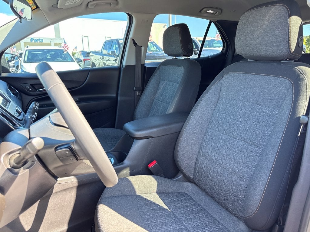 2023 Chevrolet Equinox LT - Photo 12