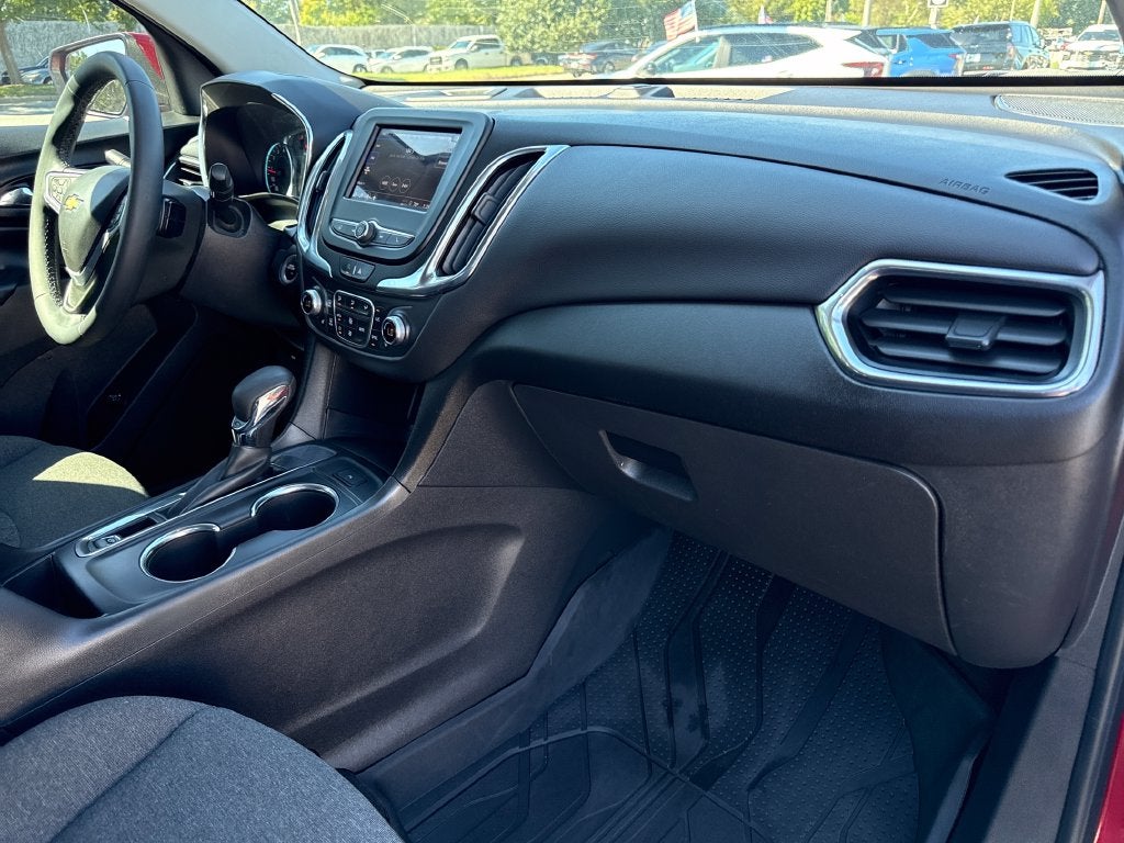2023 Chevrolet Equinox LT - Photo 24