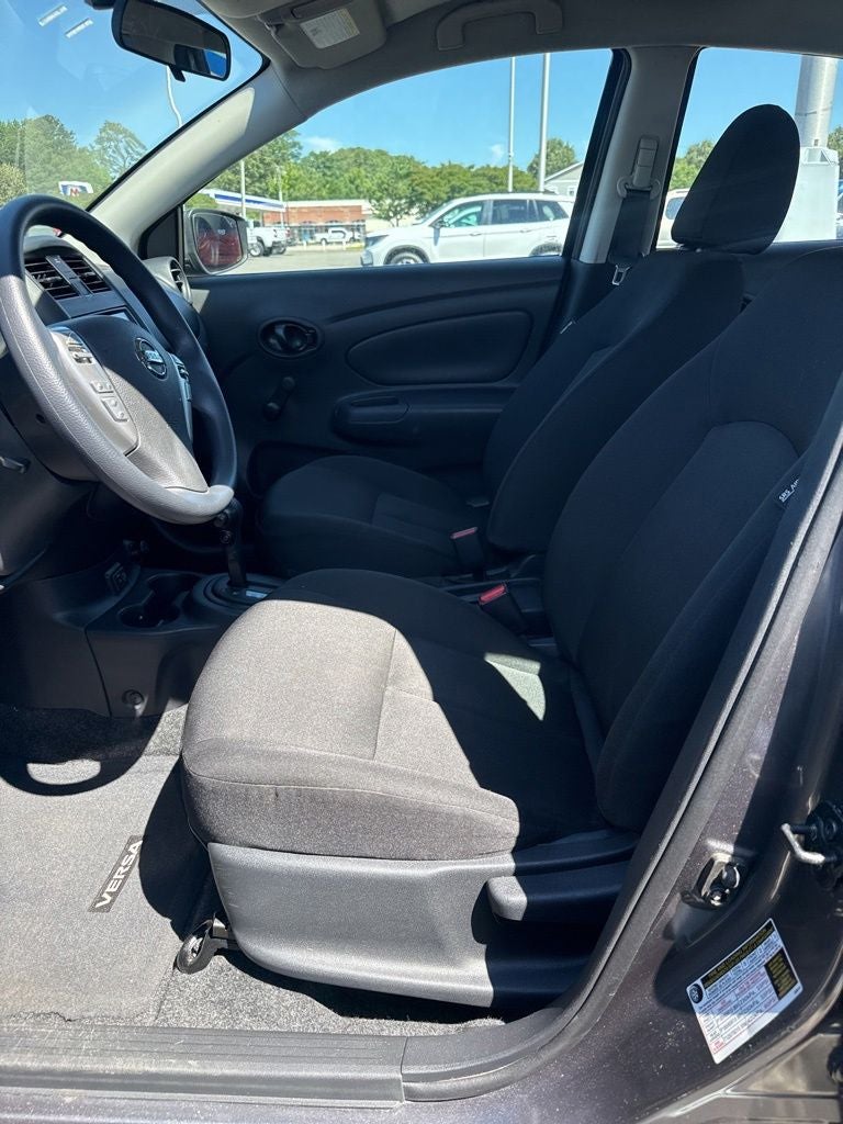 2019 Nissan Versa 1.6 S Plus