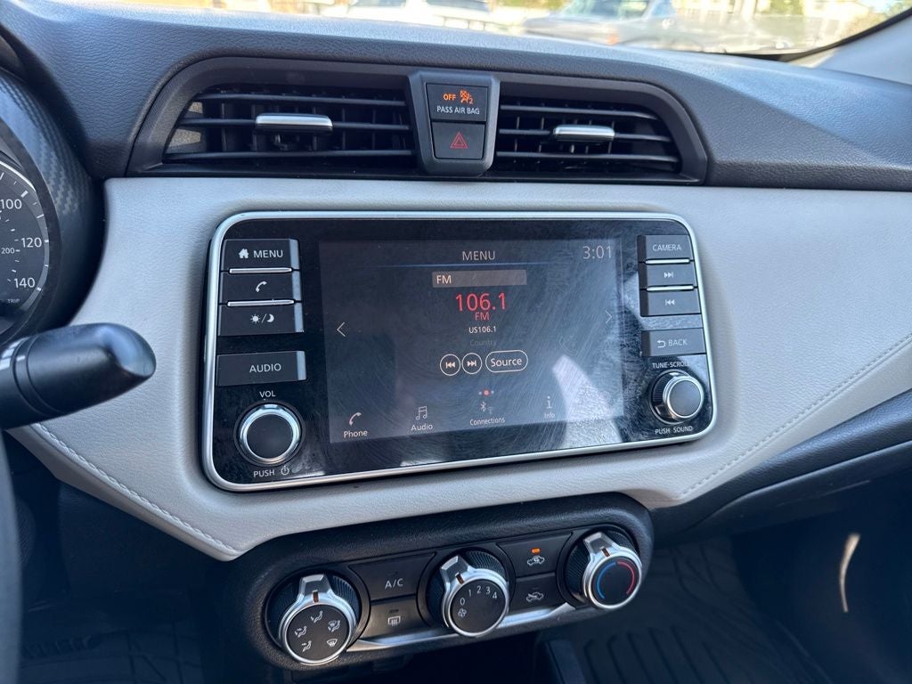 2021 Nissan Versa 1.6 SV