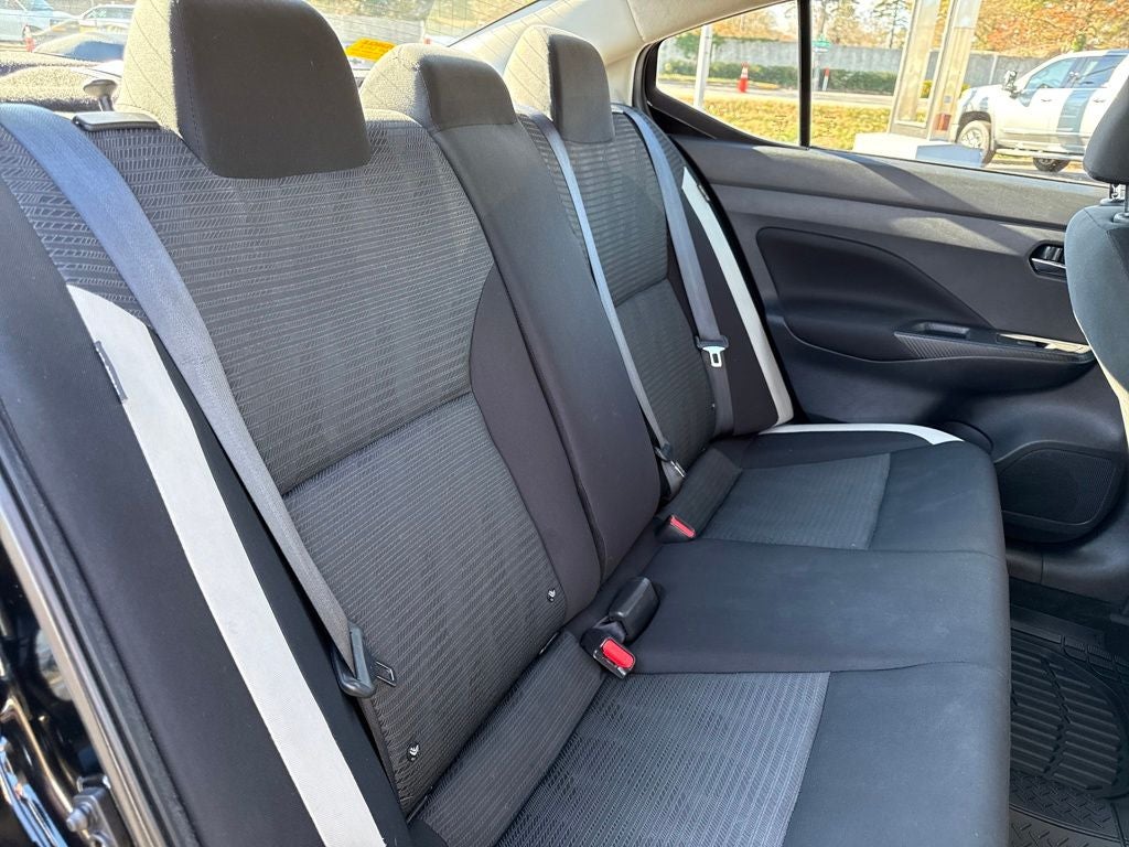 2021 Nissan Versa 1.6 SV