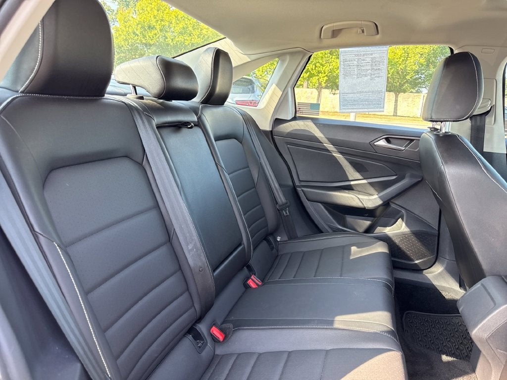 2022 Volkswagen Jetta 1.5T SE