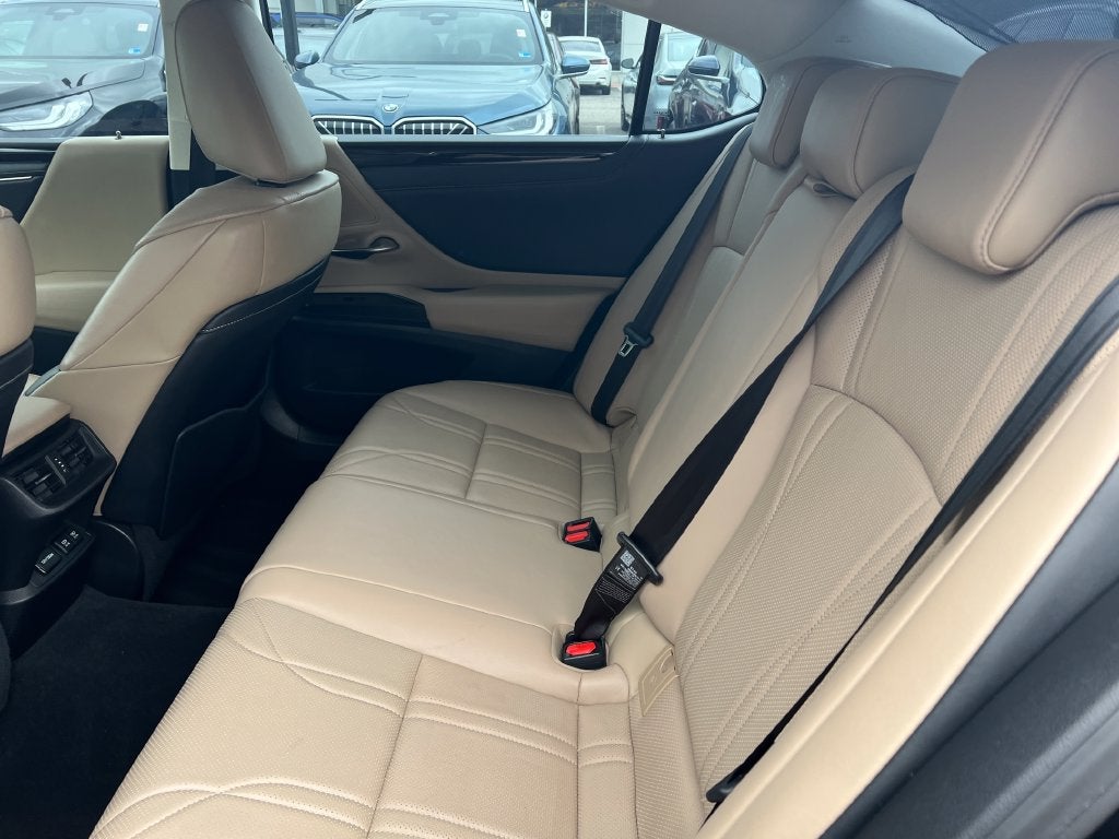 2019 Lexus ES 350 Luxury