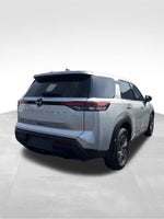 2025 Nissan Pathfinder S