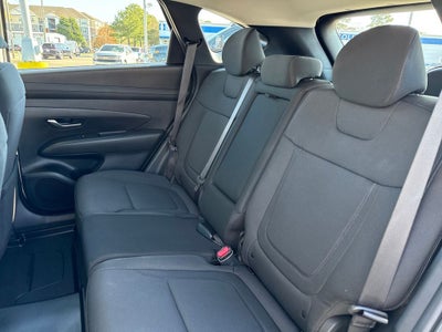 2025 Hyundai Tucson SE