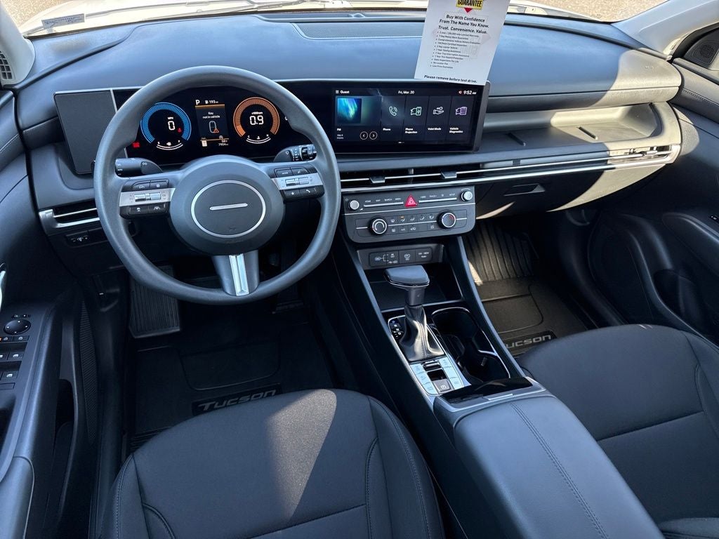 2025 Hyundai Tucson SE