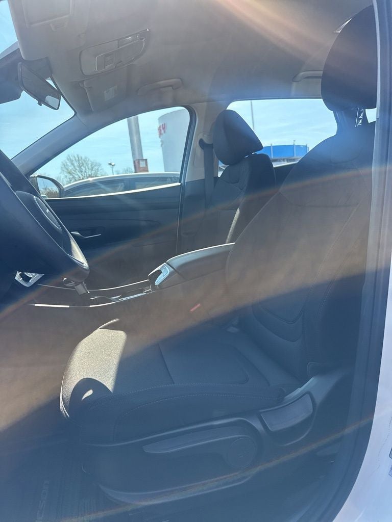 2025 Hyundai Tucson SE