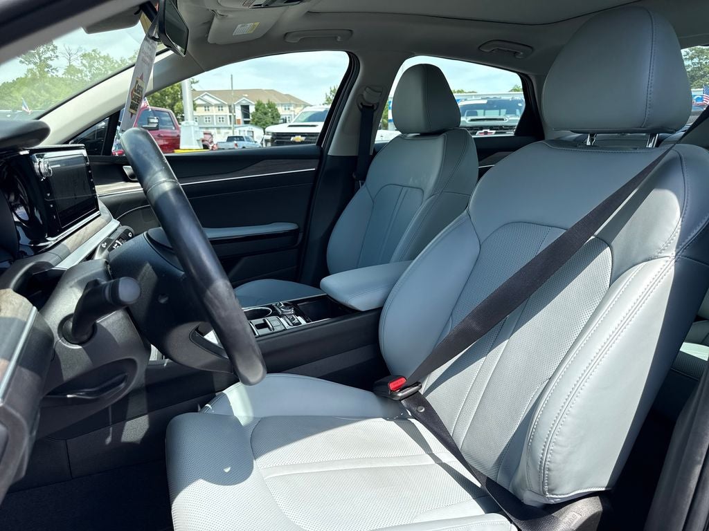2023 Kia K5 EX